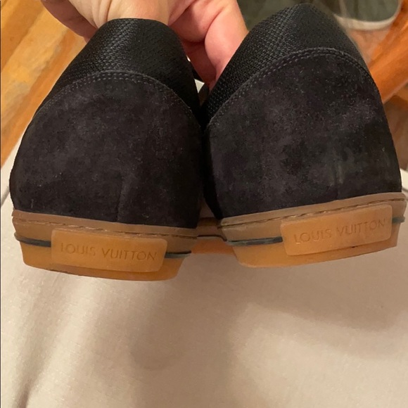 Men’s Louis Vuitton Sneakers - Picture 4 of 5